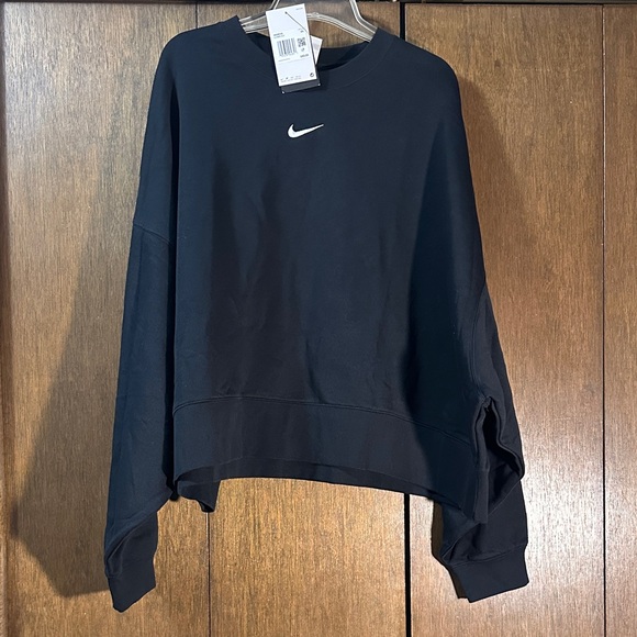 Nike Sweaters - Nike Black Crewneck oversized fit Sweatshirt NEW! Xxl